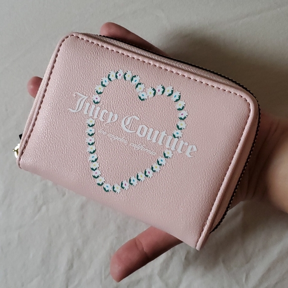 Juicy Couture Wallet - Picture 5 of 5